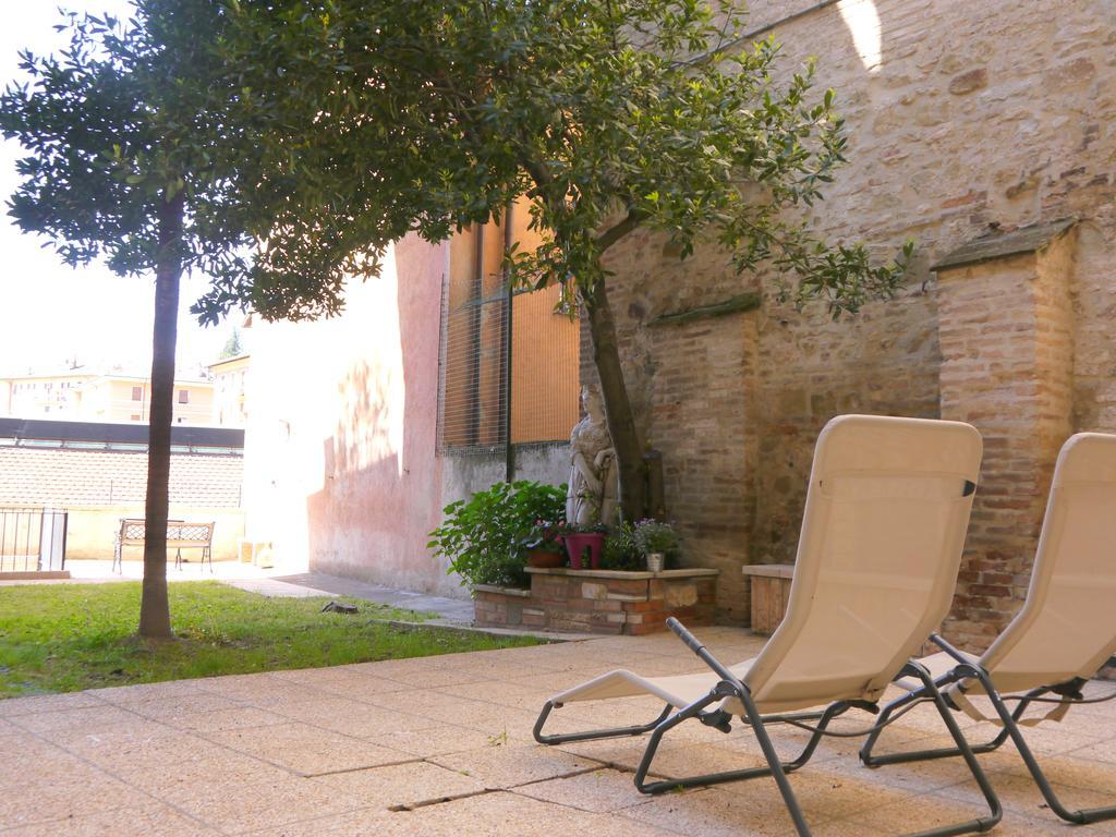Break And Bed Bed and Breakfast Perugia Exteriör bild