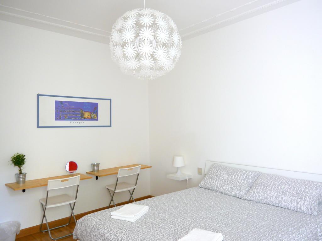 Break And Bed Bed and Breakfast Perugia Rum bild