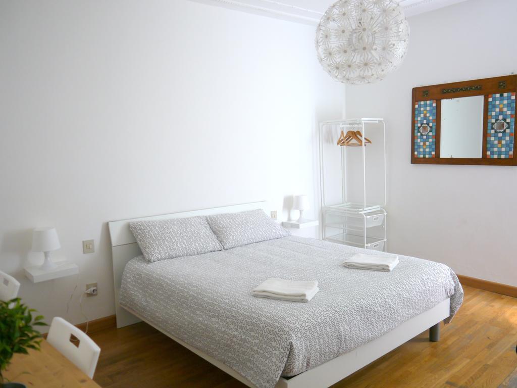 Break And Bed Bed and Breakfast Perugia Rum bild