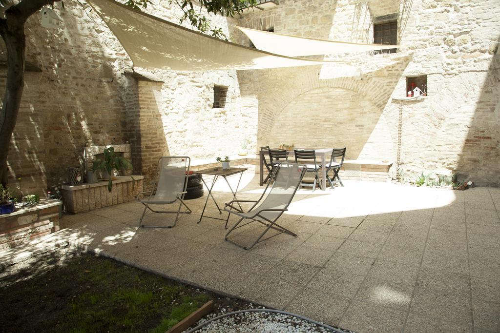 Break And Bed Bed and Breakfast Perugia Exteriör bild