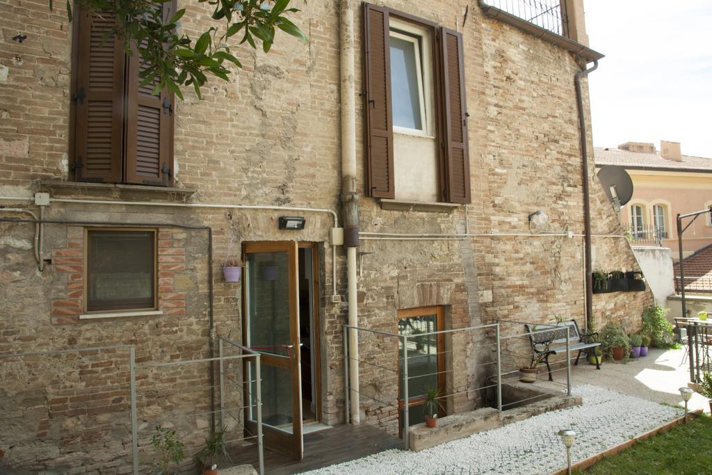 Break And Bed Bed and Breakfast Perugia Exteriör bild